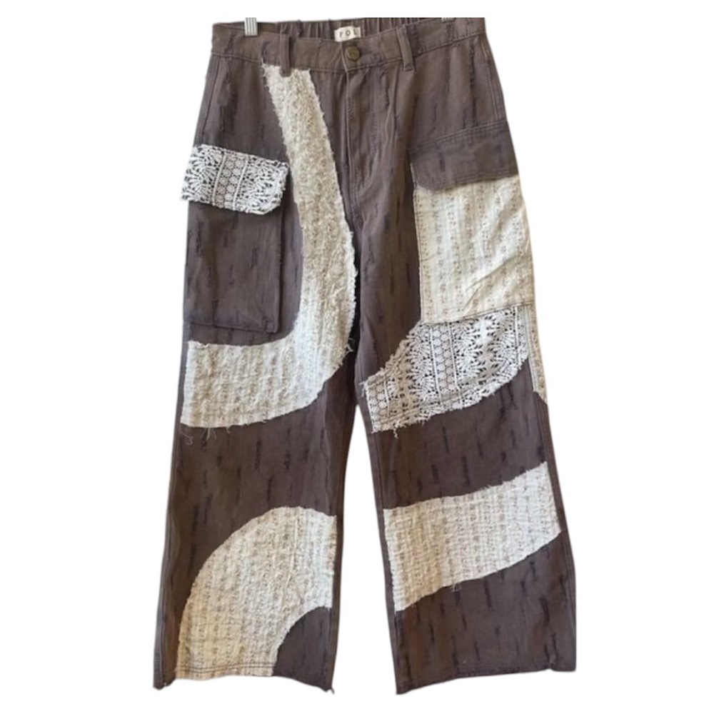 POL BROWN DISTRESSED CROCHET PATCHWORK WIDE LEG JEANS IN SIZE MEDIUM BRAND NEW - Picture 10 of 13